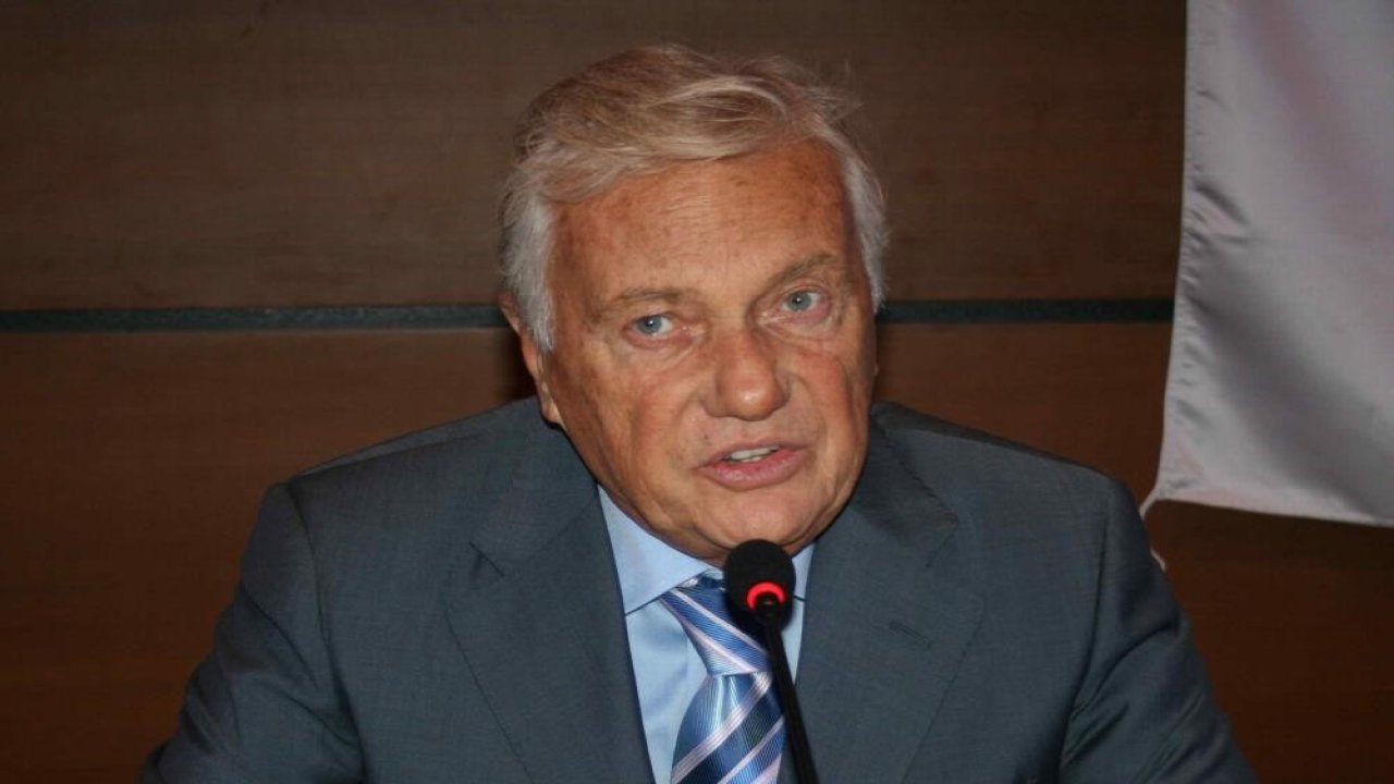 Türk Sinemasının Altın Çocuğu Göksel Arsoy Hayatını Kaybetti