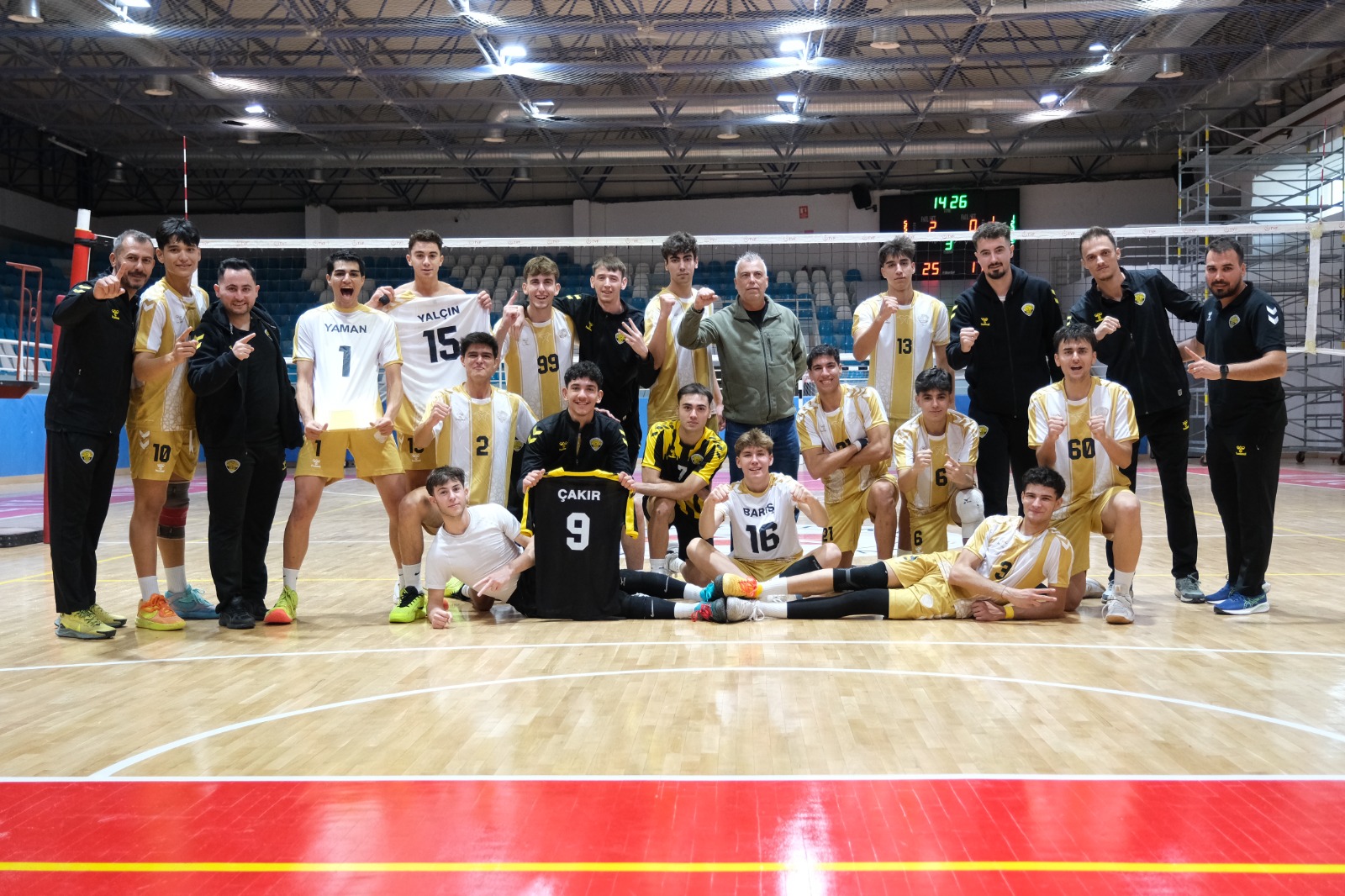Konya Büyükşehir Belediyespor voleybolda fırtına gibi! 3’te 3 yaparak namağlup ilerliyor