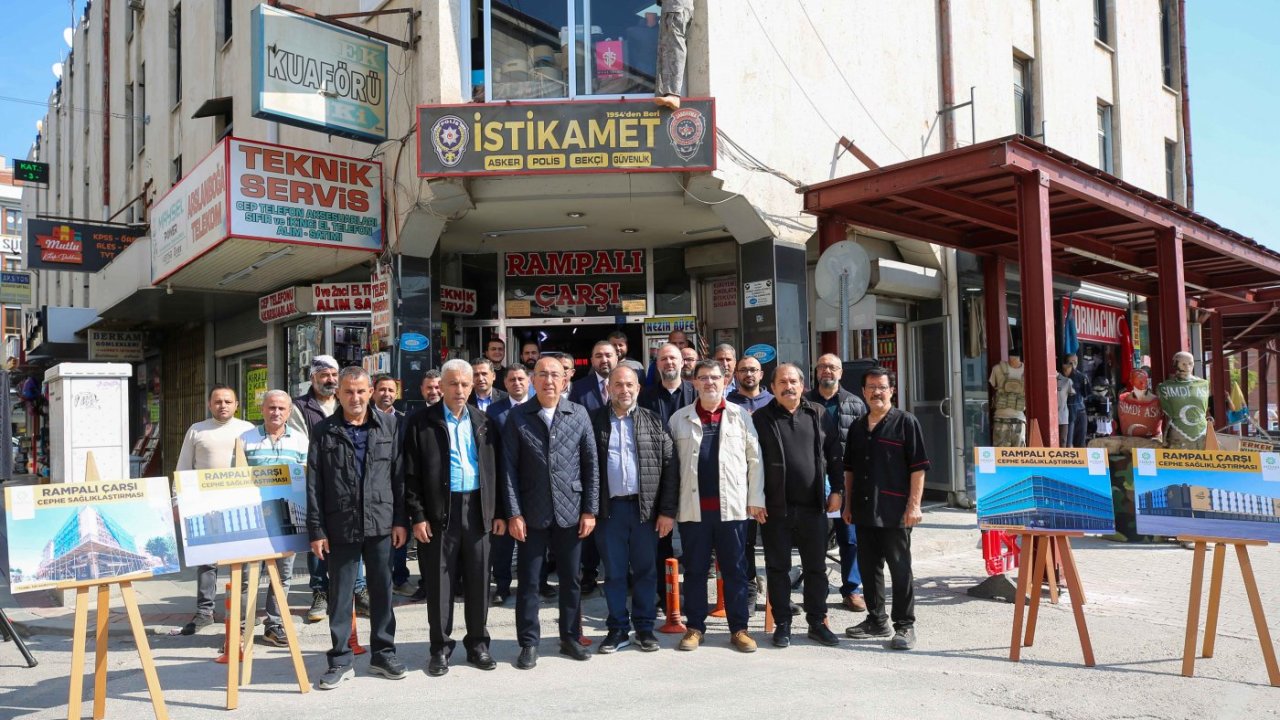 Konya’da Rampalı Çarşı’da Büyük Dönüşüm Başladı! Tarihi Dokuya Uyumlu Yeni Görünüm