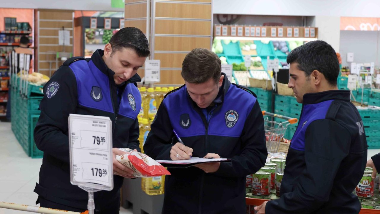 Konya Karatay’da Sıkı Denetim! Market ve Okul Kantinleri Tek Tek Kontrol Ediliyor