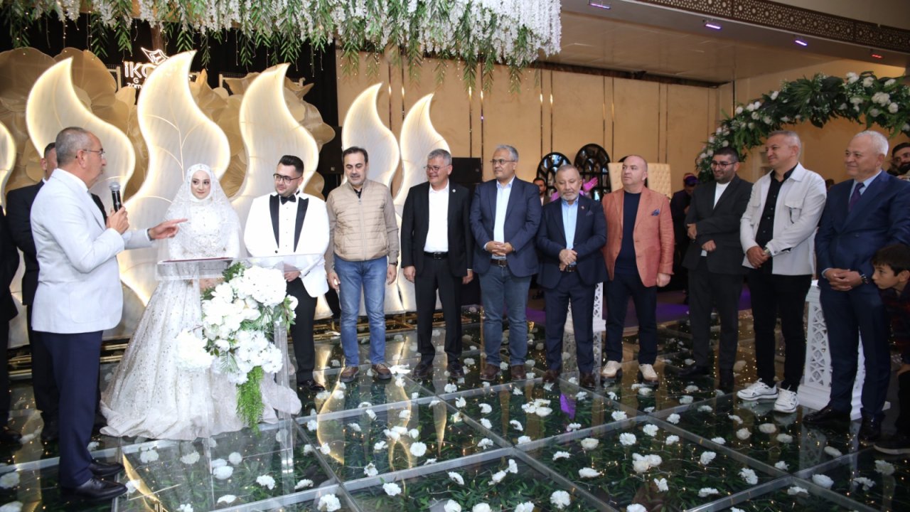 Konya İş Dünyası Bu Düğünde Buluştu! Ömer ile Nurşen'e Mutluluklar