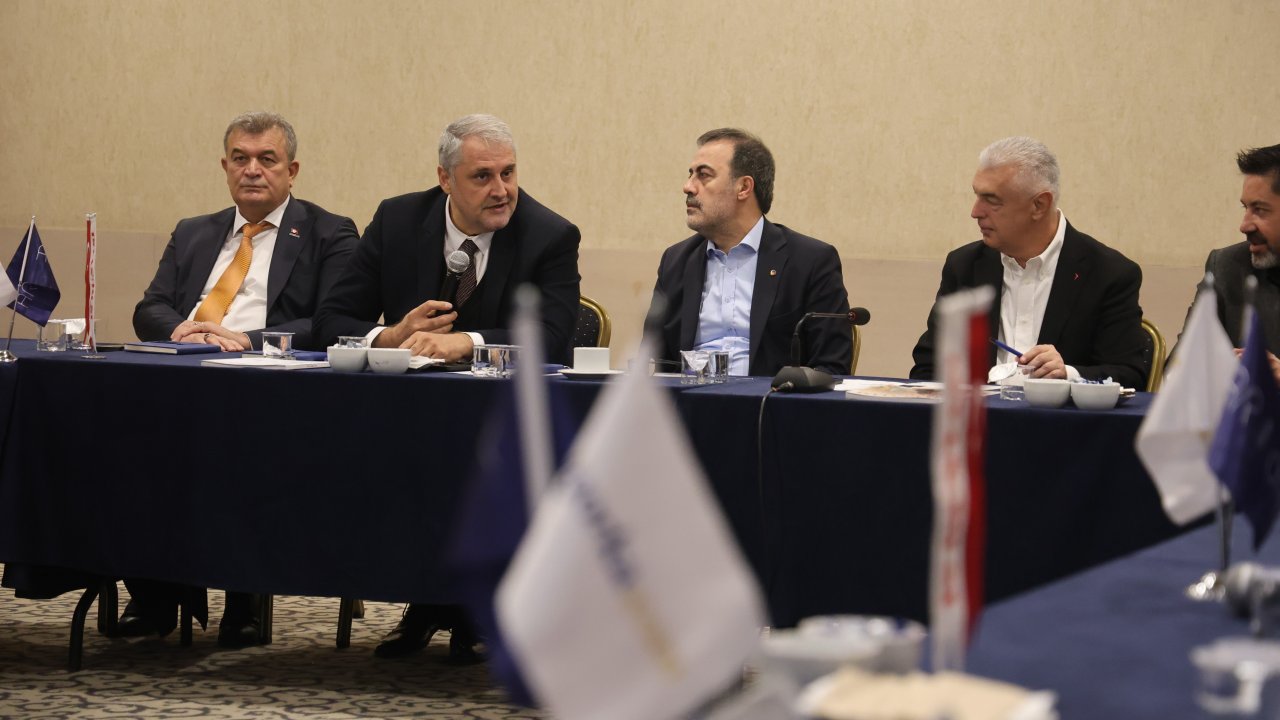 Konya’da Ekonomi Zirvesi! İş Dünyasının Önemli İsimleri Buluştu