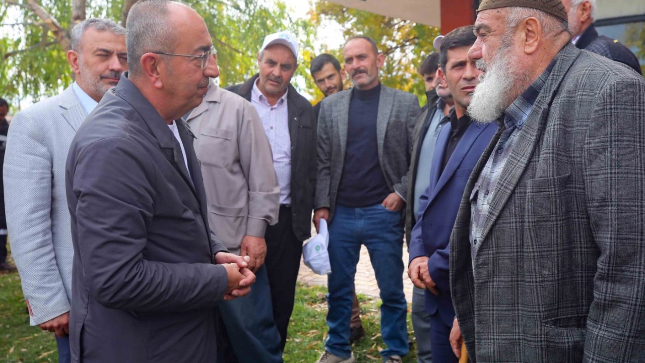 Konya Meram’da Başkan Kavuş Sahaya İndi! Vatandaşların Taleplerini Yerinde Dinledi