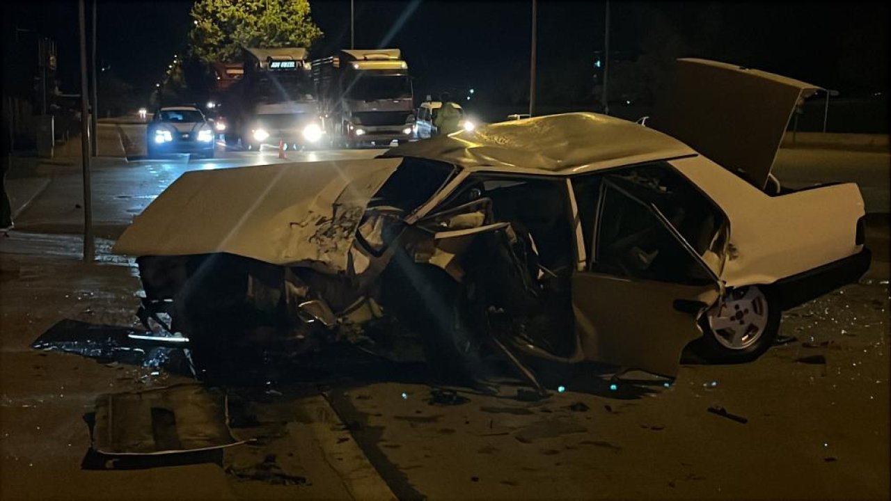 Konya’da iki otomobil çarpıştı: 5 kişi yaralandı
