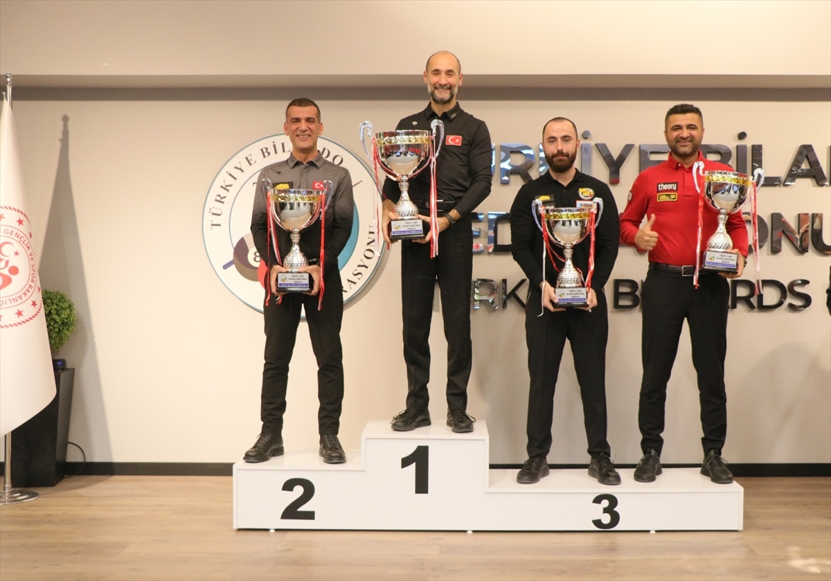Türkiye 3 Bant Bilardo şampiyonu Semih Saygıner oldu