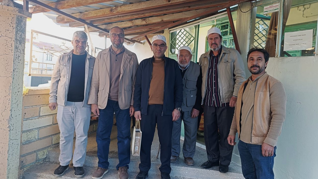 Pirhasanlılar 36. Geleneksel Sabah Namazı Buluşmasında Bir Araya Geldi