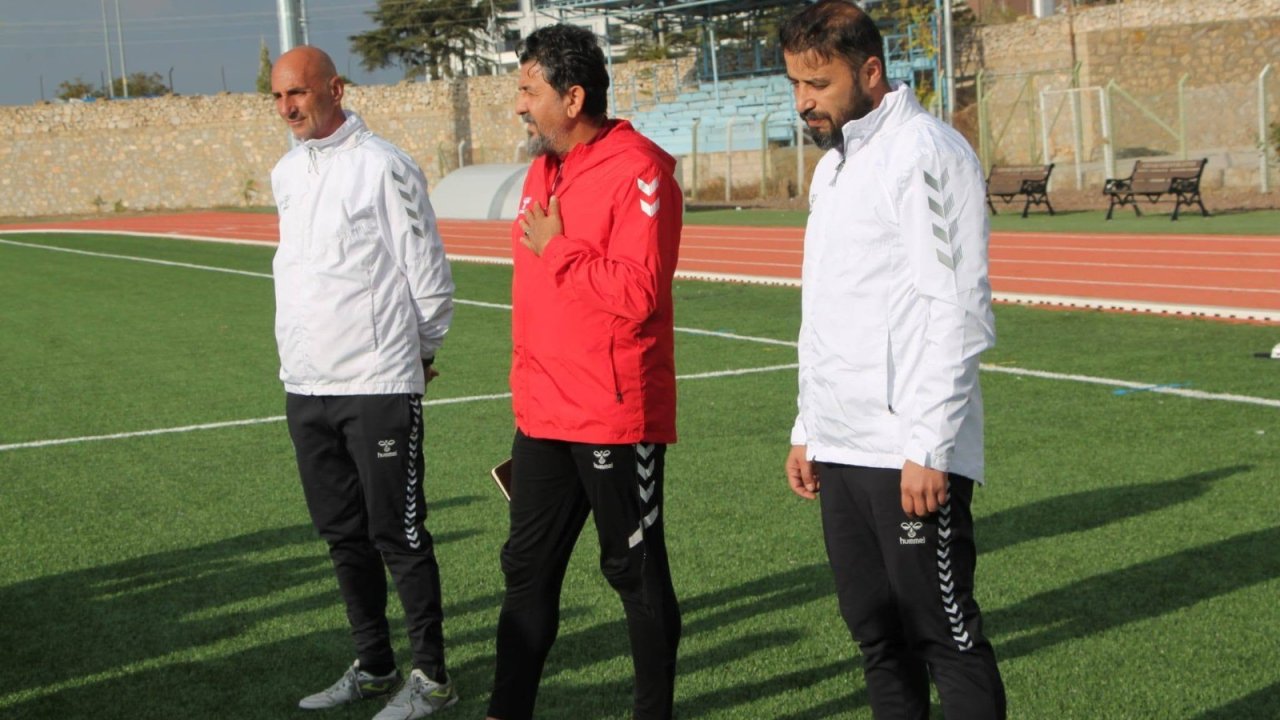 Konya Ereğlispor’da yeni dönem! Kayserili antrenör İsmail Okumuş göreve başlıyor!