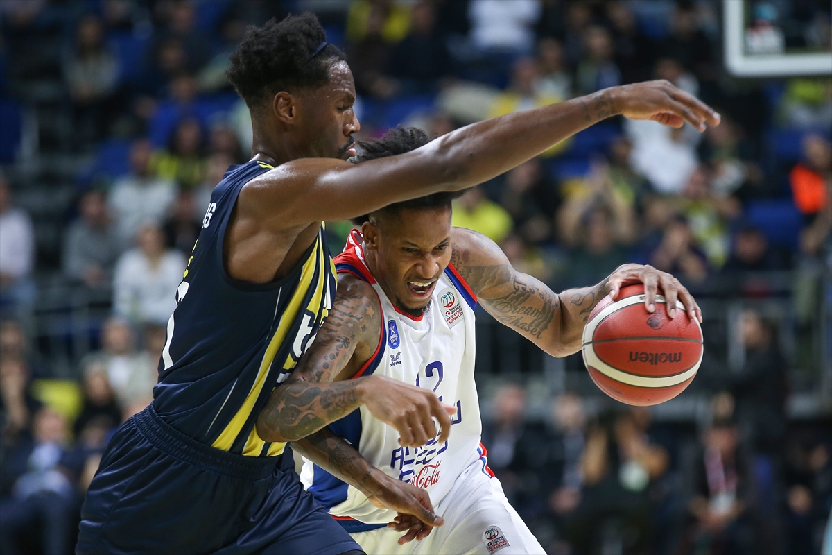 Fenerbahçe Beko: 93 - Anadolu Efes: 90