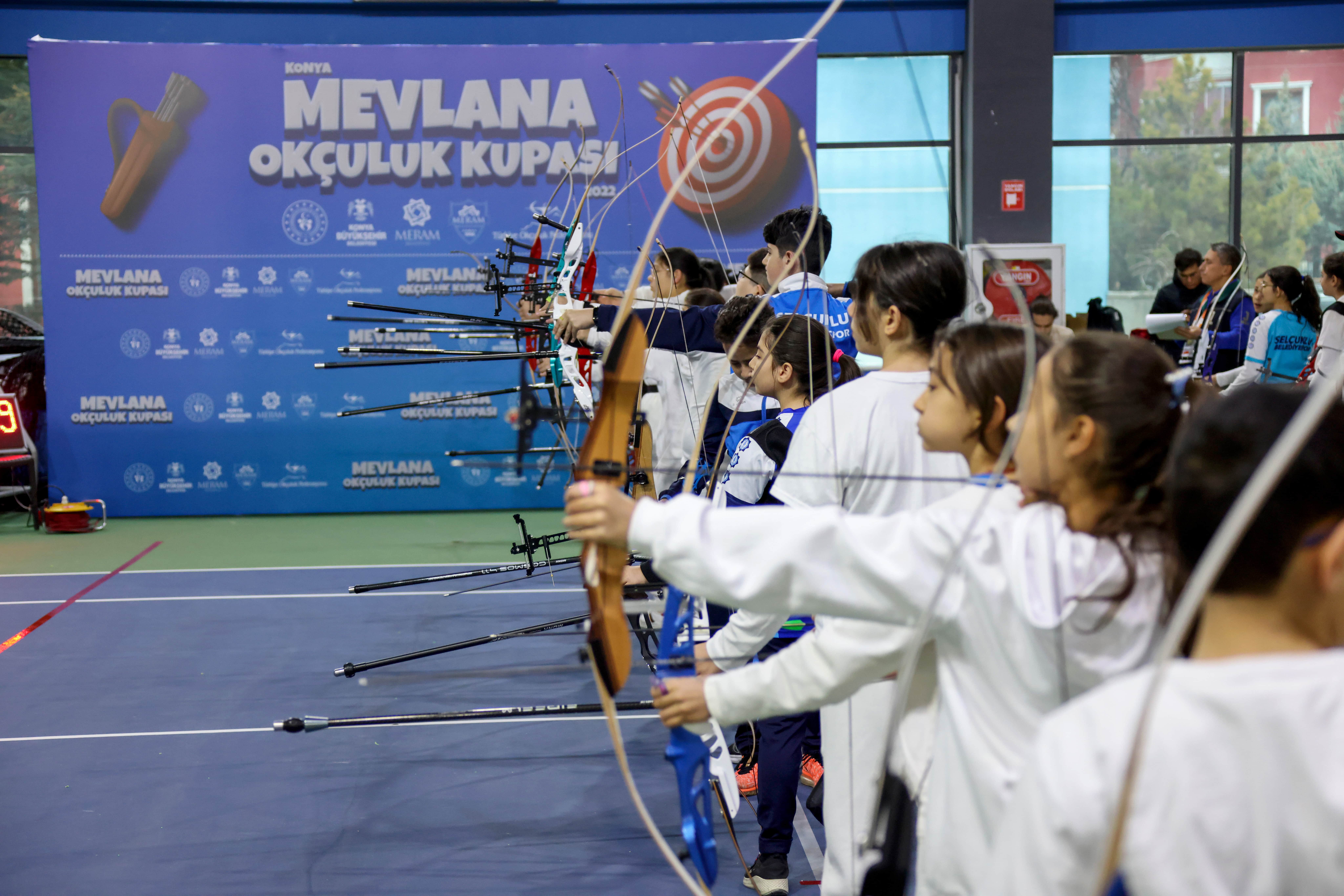 Mevlana Okçuluk Turnuvasında Meram Belediyespor Rüzgarı Esti