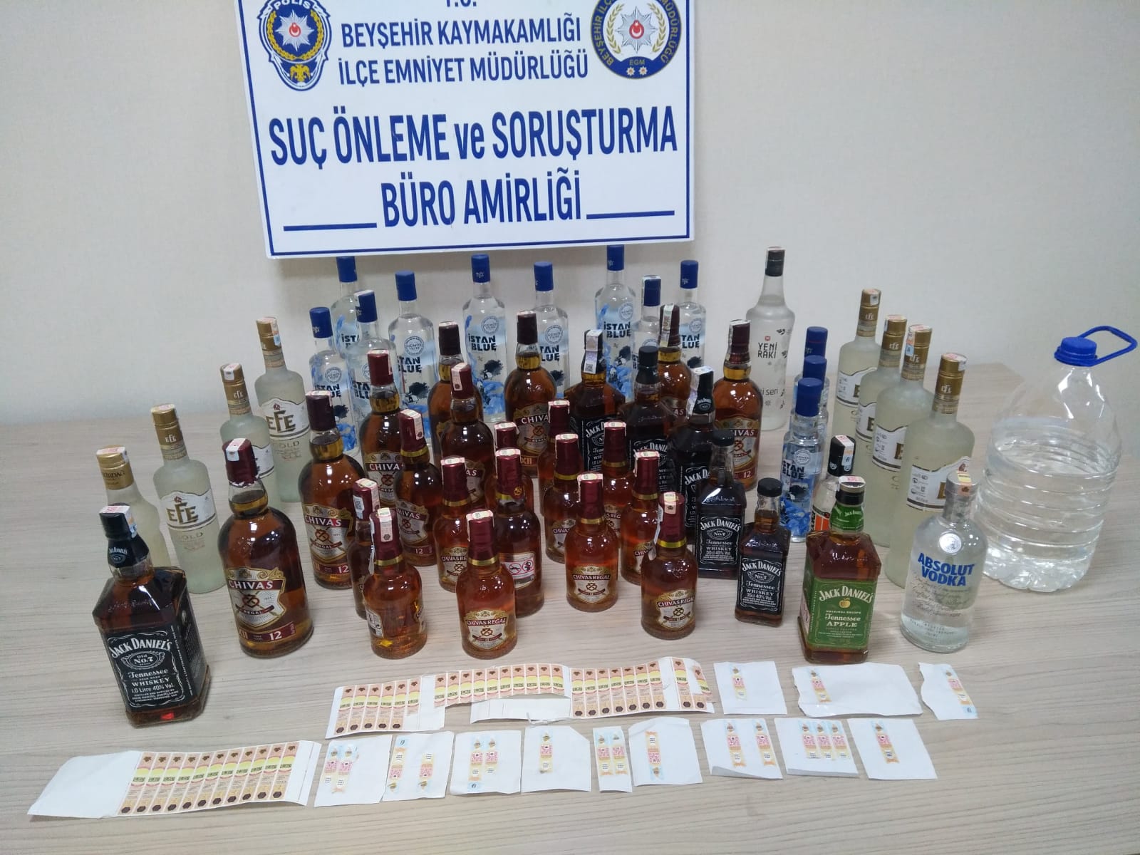 Yılbaşının Gelmesini Fırsat Bilen Sahte İçki Üreticilerine Konya Emniyeti Göz Açtırmıyor!