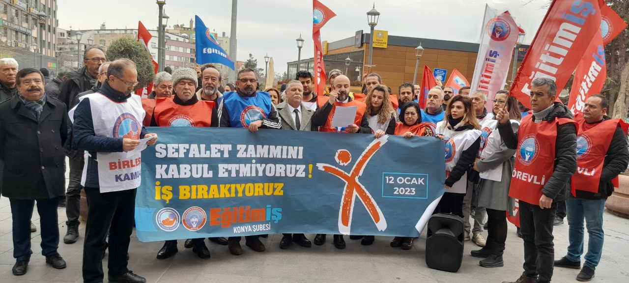 1 Günlük İş Bırakma Eylemi Yaptılar