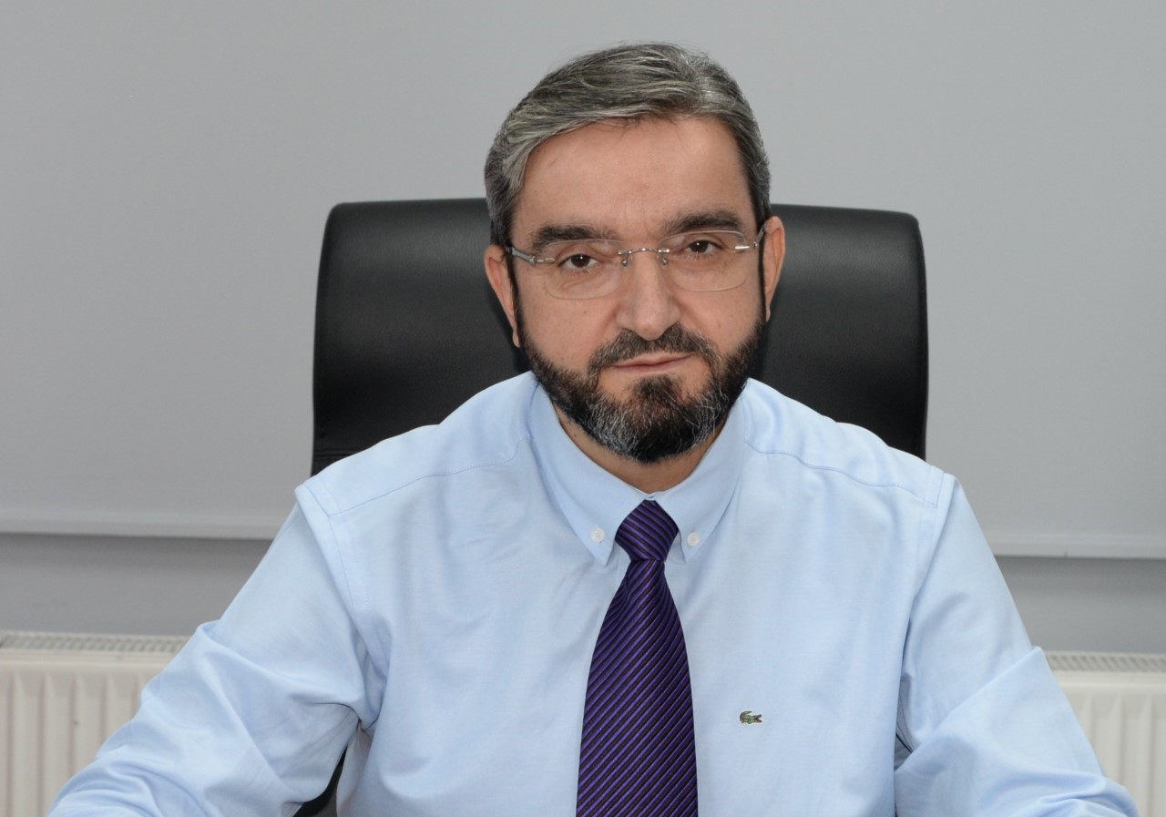 Karaca'dan, Fahrettin Altun' a çağrı