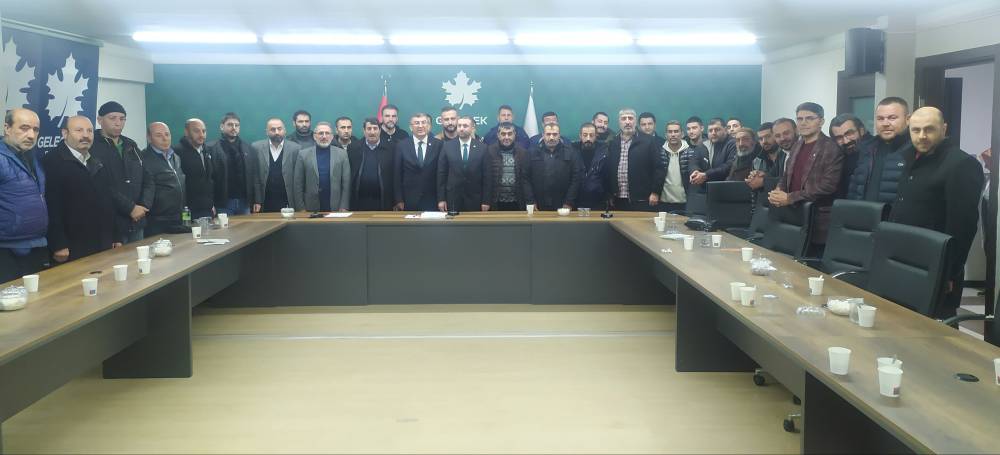 Gelecek Partisi’ne Konya’dan 50 Aile daha katıldı