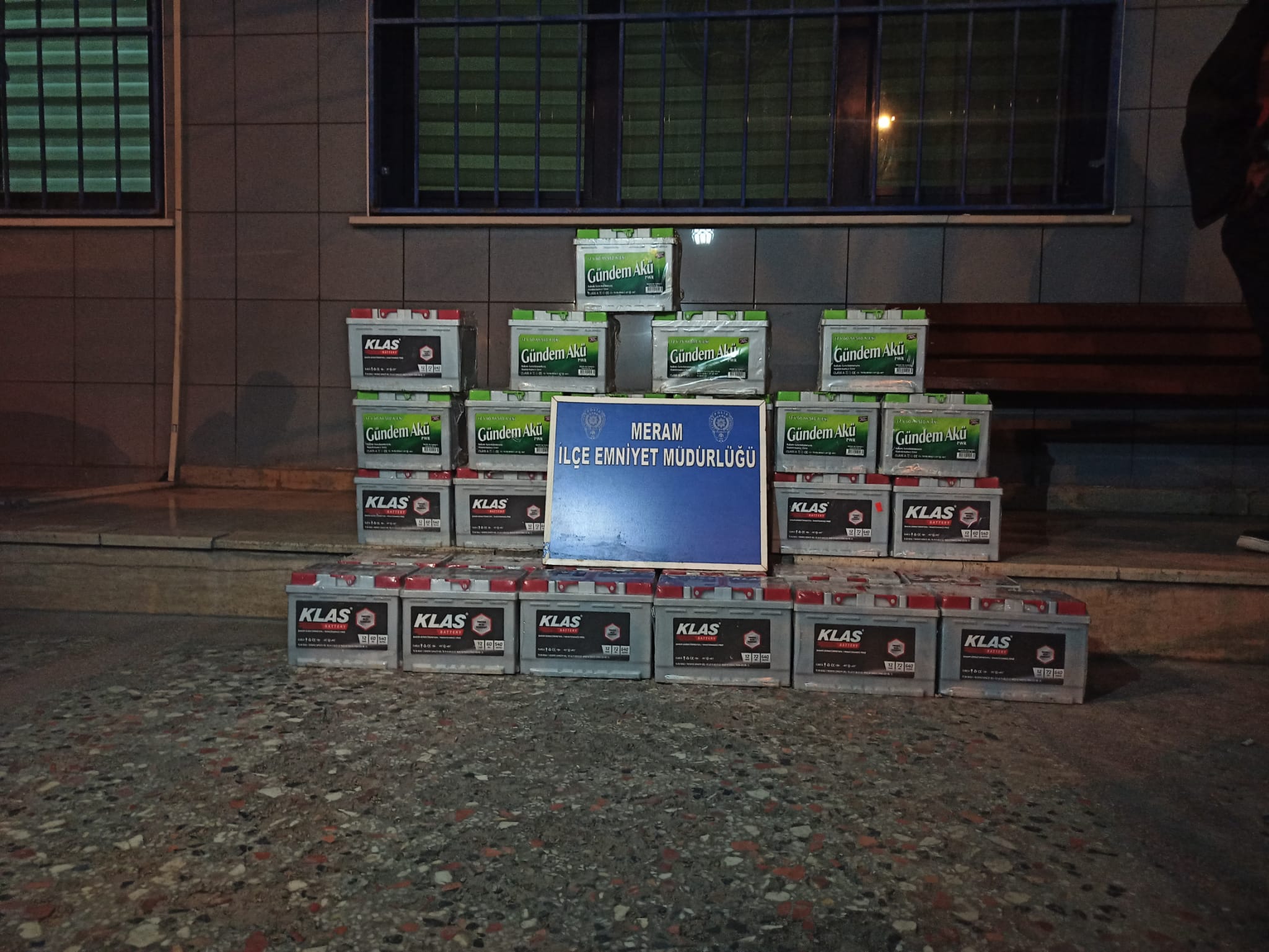 Konya’da Oto Faresi 2 Kardeş, Kapana Kısıldı