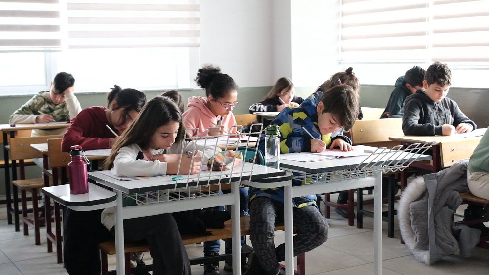 Mis Koleji Bursluluk Sınavına Yoğun İlgi