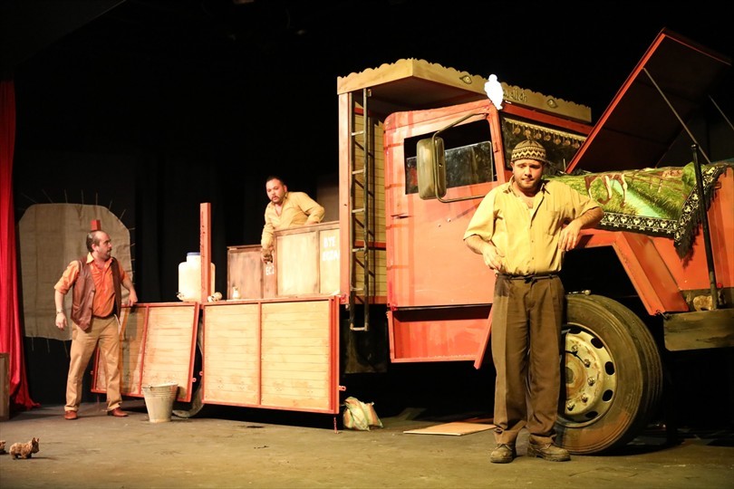 Makina Mühendisleri Odası'nda 18 Yıllık Tiyatro Geleneği Devam Etti