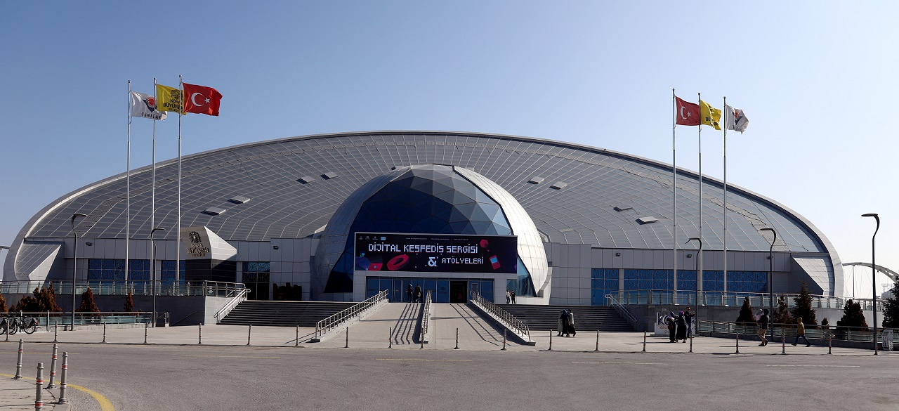 Başkan Altay Tüm Öğrencileri Yarıyıl Tatilinde Bilim Merkezi’ne Davet Etti