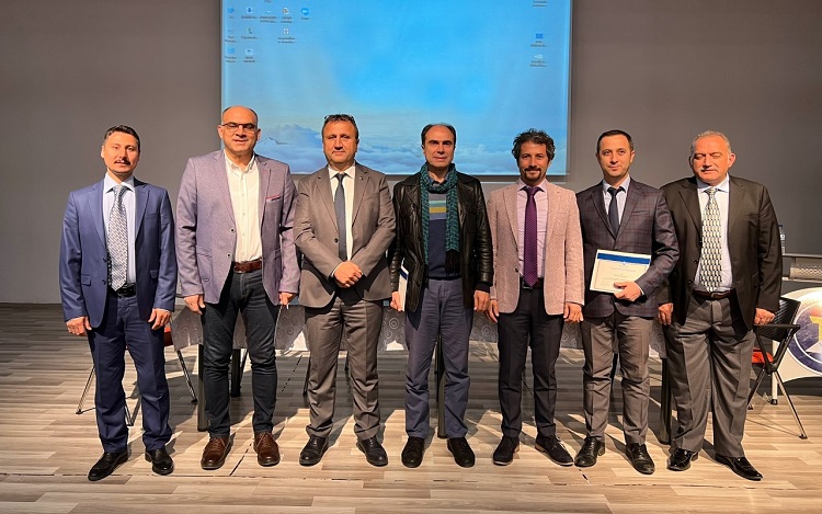 NEÜ’ de ‘Kuraklık ve Üretimde Alternatif Yönelimler’ Paneli Yapıldı