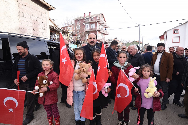Başkan Altay Bozkır’ın Mahallelerini Ziyaret Etti
