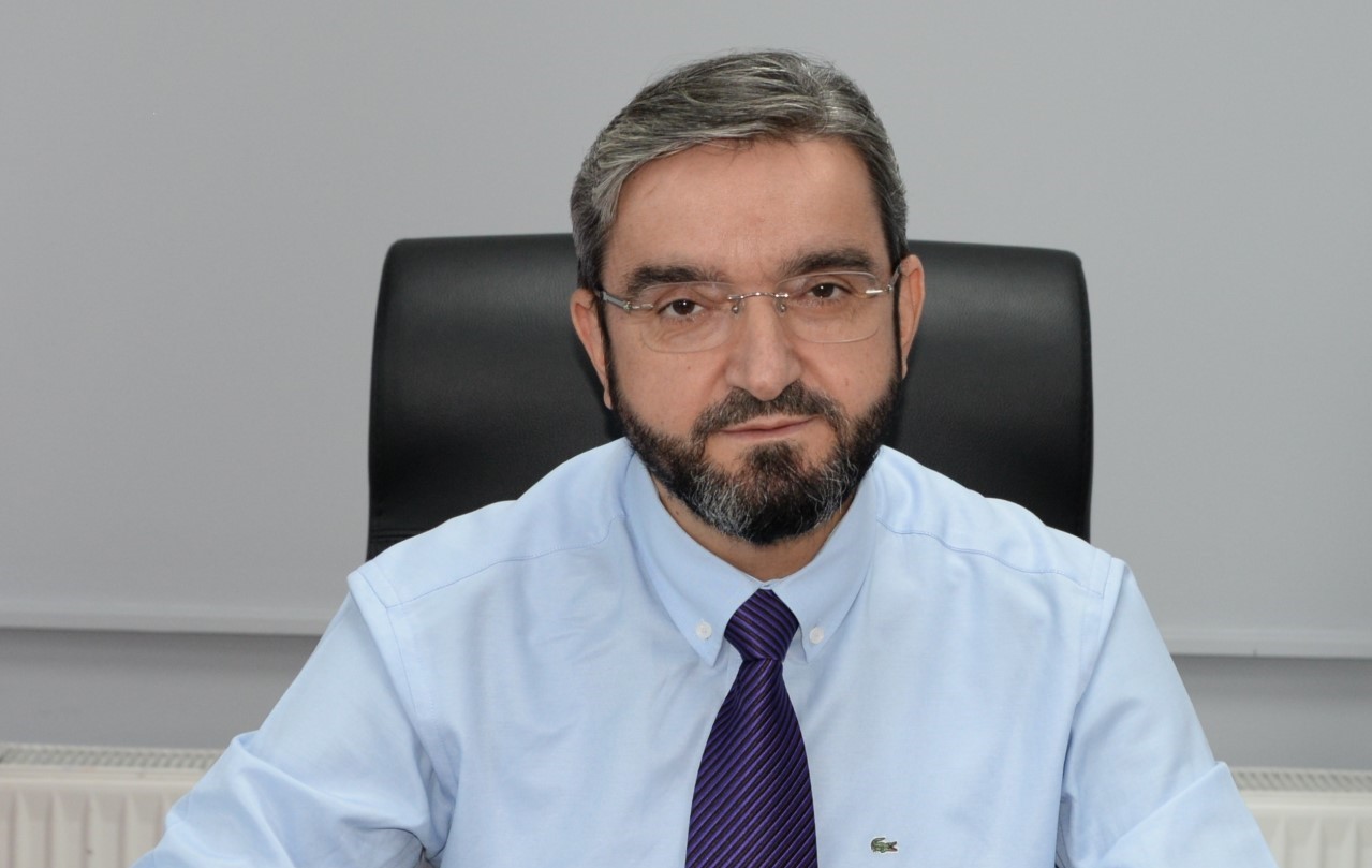 Karaca "Dualarımız, enkaz altındaki vatandaşlarımızın sağ çıkmasıdır"