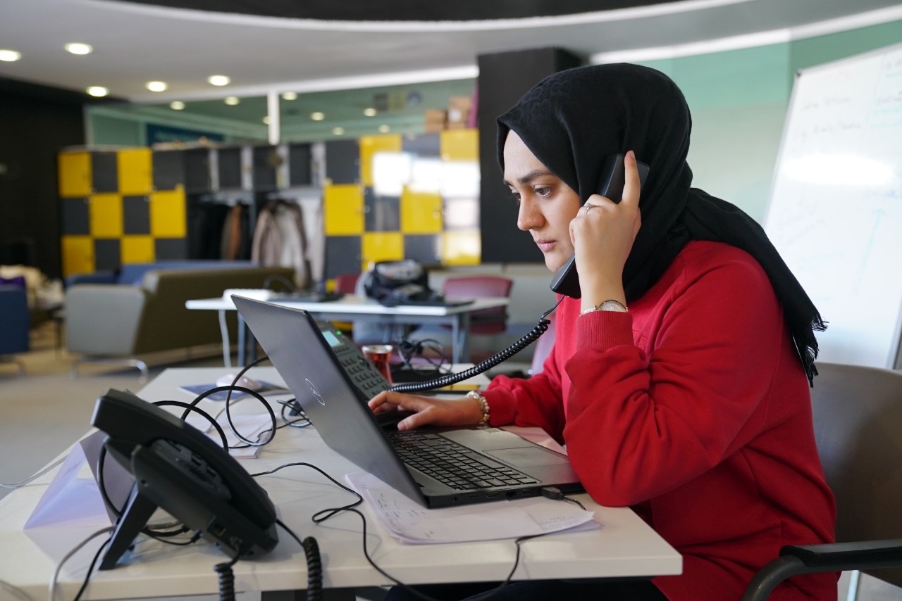 NEÜ Afet Destek Koordinasyon Merkezi Yaraları Sarmak İçin Çalışıyor