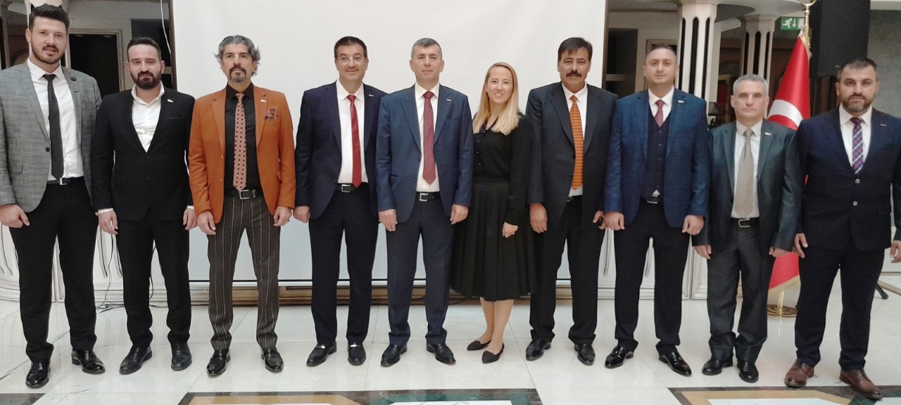 TÜRSAB' da, Depremzedelerin Yanında