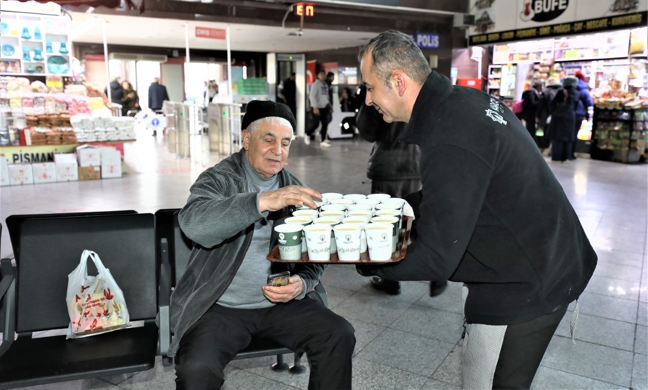 Konya’da Depremzedelere “Sıcak” Karşılama