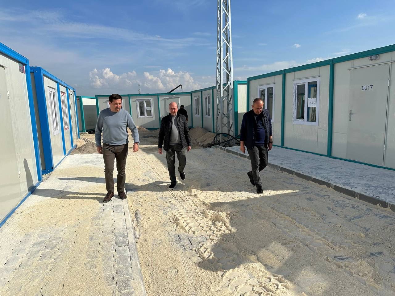 Başkan Pekyatırmacı Hatay’da “Konya Konteyner Kentte” İncelemelerde Bulundu