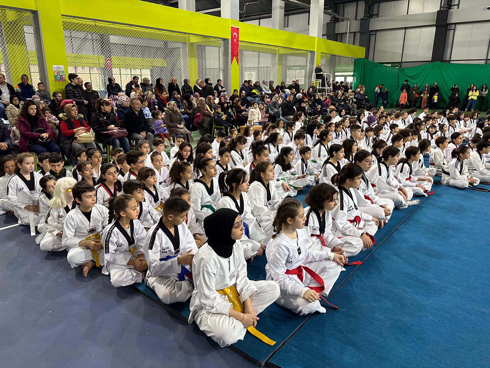Meram’da Geleceğin Şampiyonları Kuşak Heyecanı Yaşadı