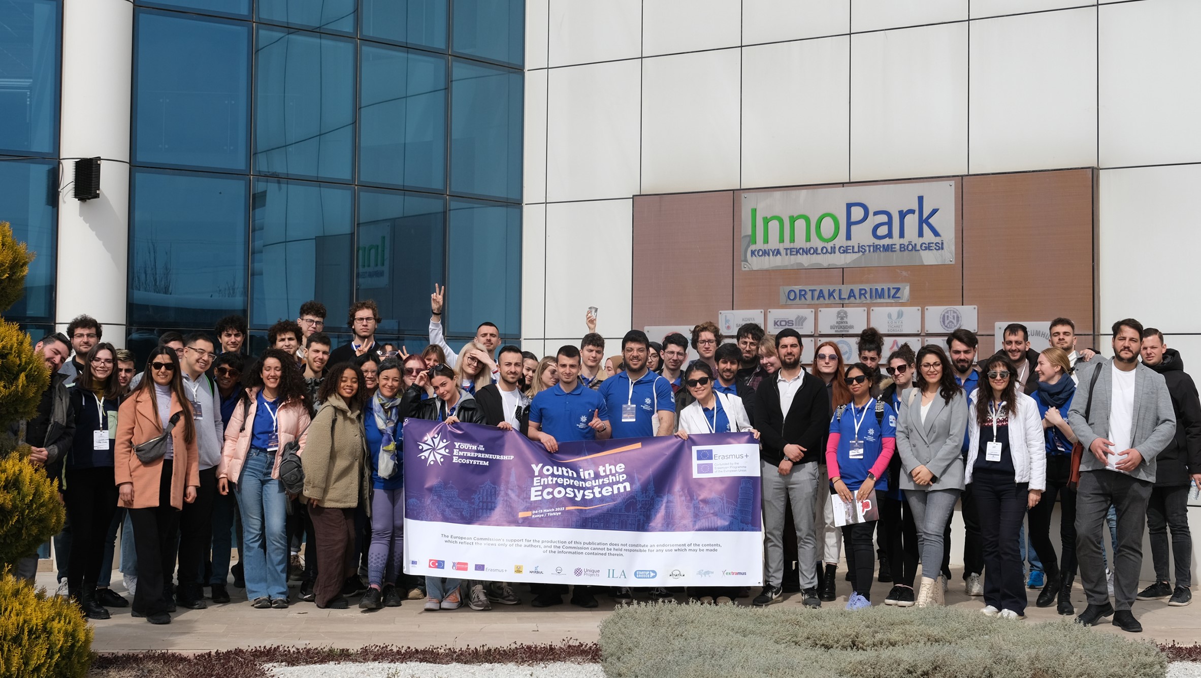 Kapsül Teknoloji Platformu 8 Ülkeden 50 Gence Girişimcilik Eğitimi Verdi