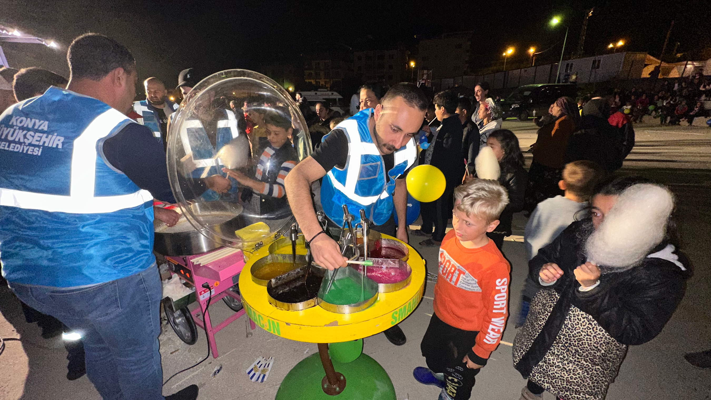 Konya Büyükşehir’in Hatay’daki Ramazan Etkinlikleri  Depremzedelere Moral Oluyor