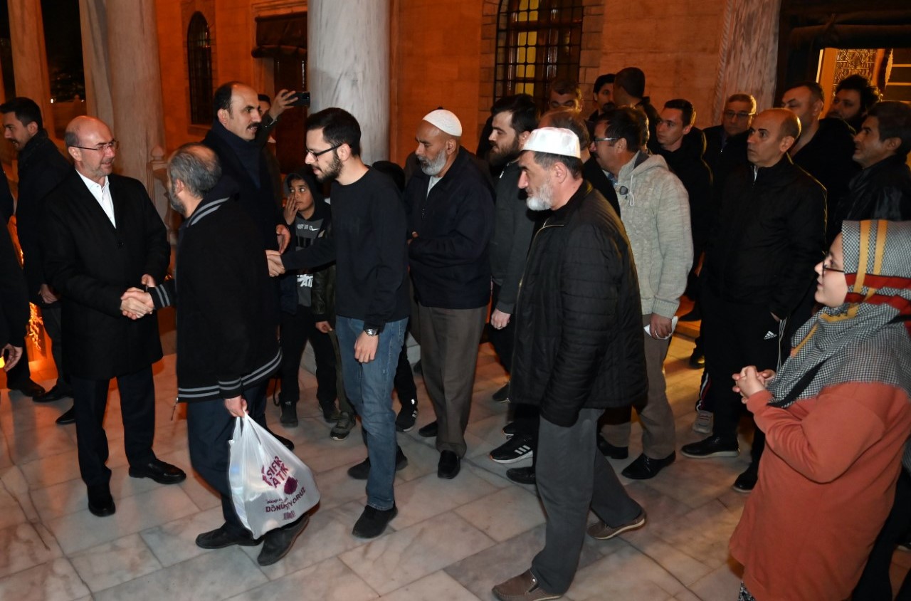 Selçuklu’ da Teravih Buluşmaları Devam Ediyor