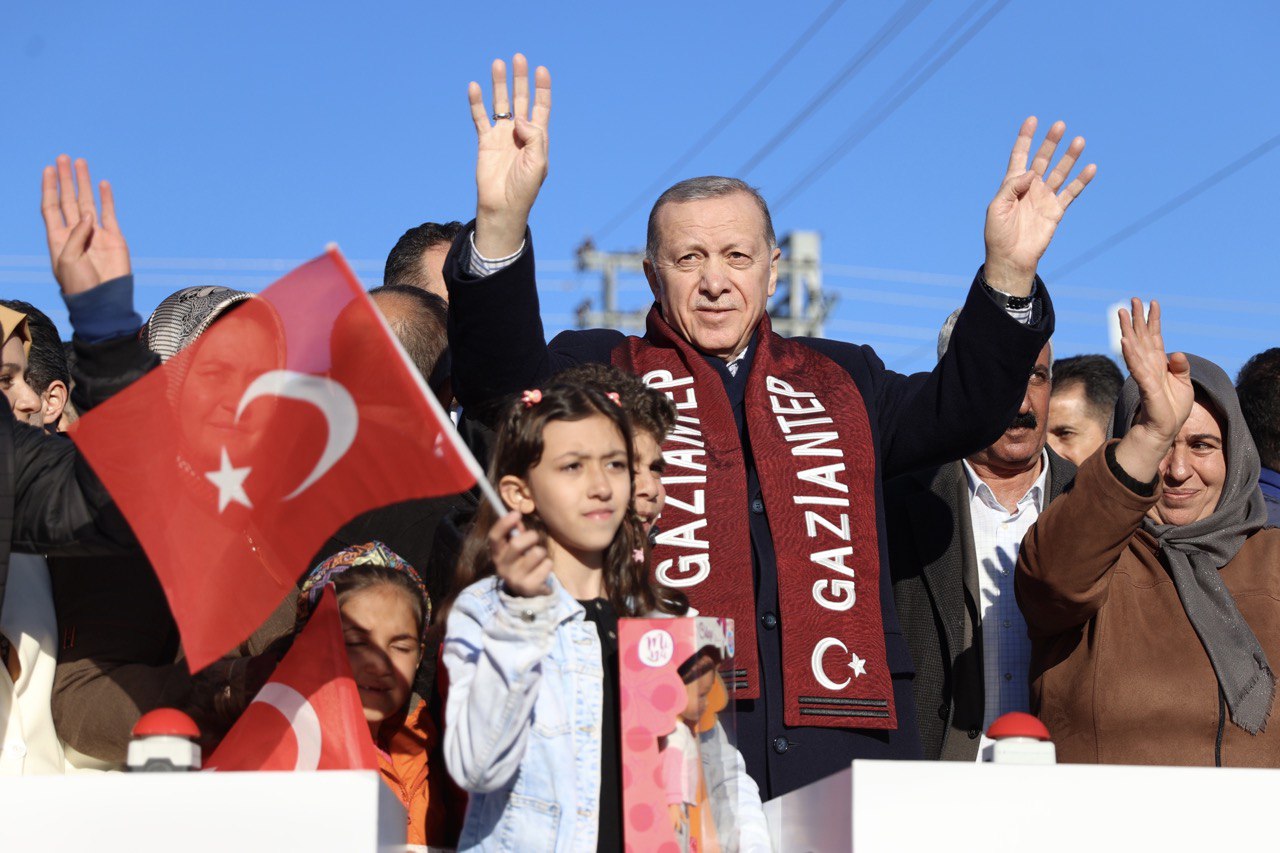 Bakan Kurum: İnşallah Bir Daha ki Ramazan Ayında, Cumhurbaşkanımızın Teşrifleriyle, Sıcak Yuvalarımızda Buluşacağız