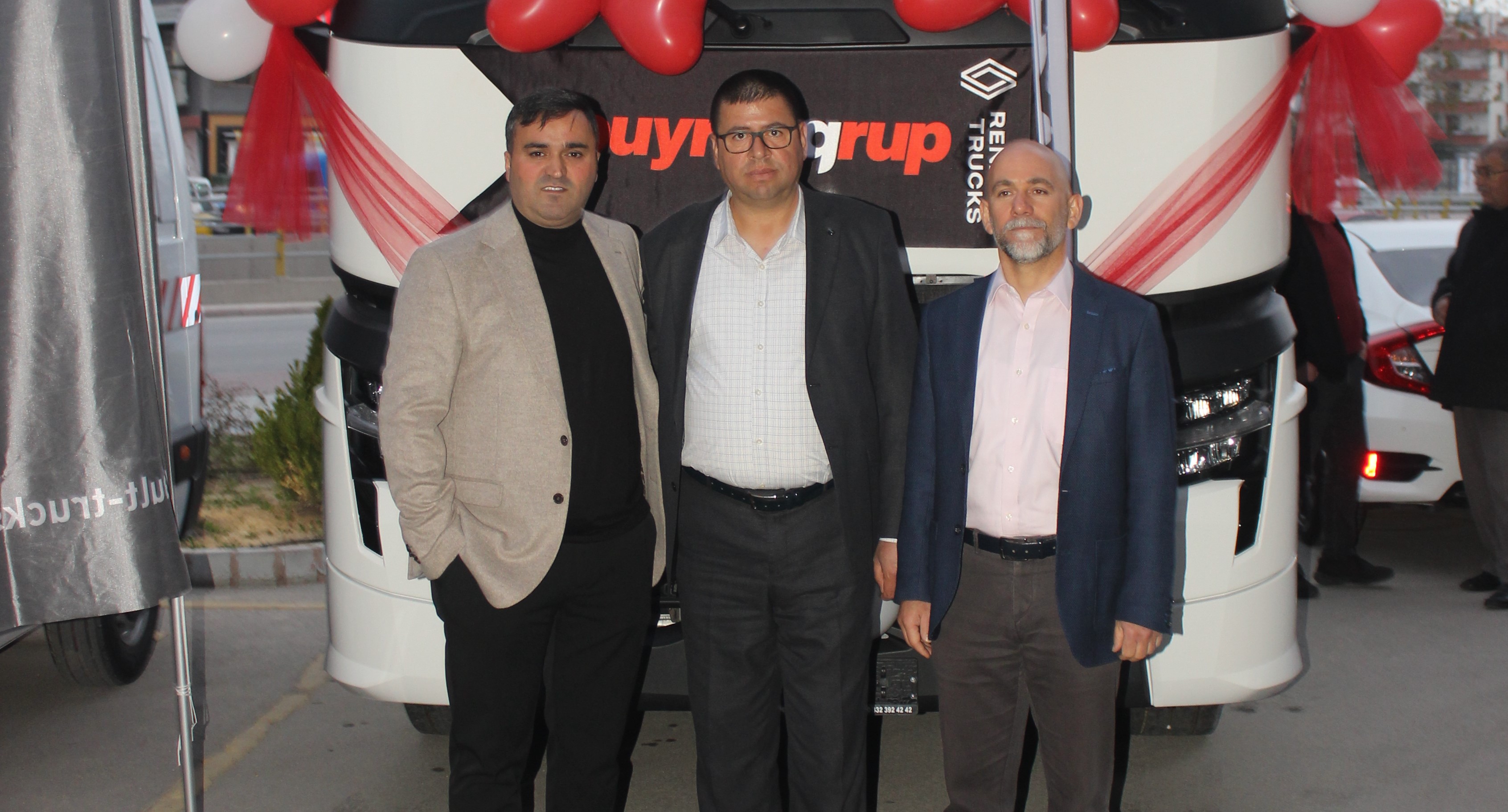 Renault Trucks Bayisi Buyruk Grup müşterileriyle buluştu