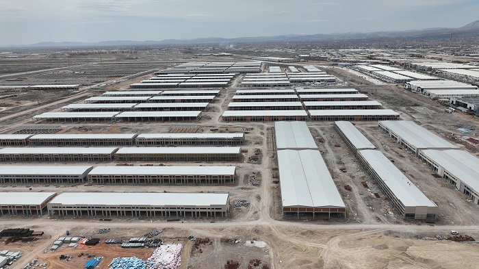 Başkan Altay: 2.690 Dükkan ve 134 Ticari Alanla Adeta Bir Şehir İnşa Ediliyor