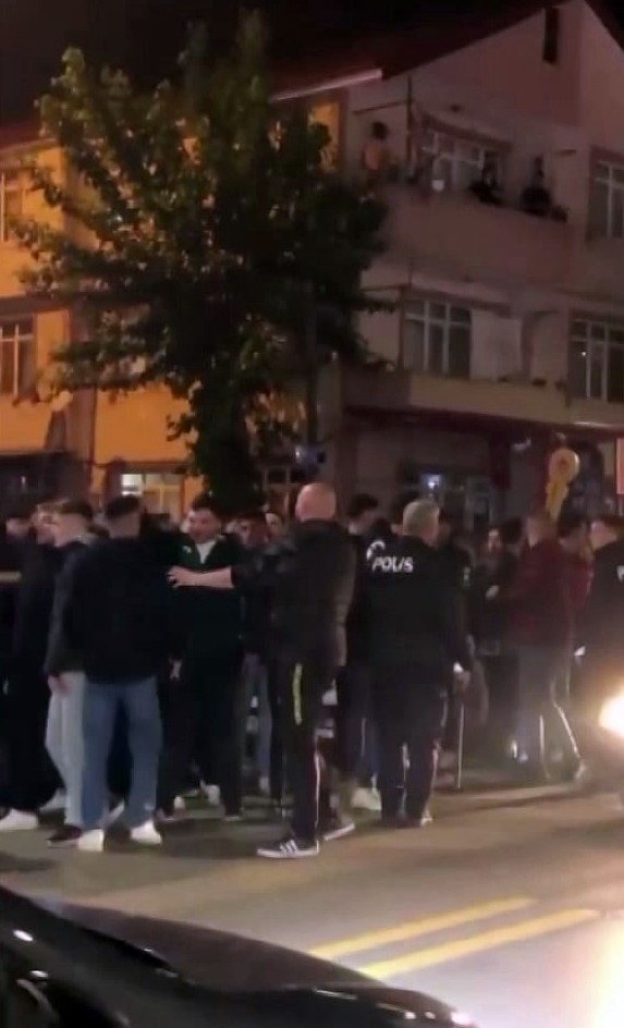 İki taraftar grubu arasındaki gerginliği polis önledi