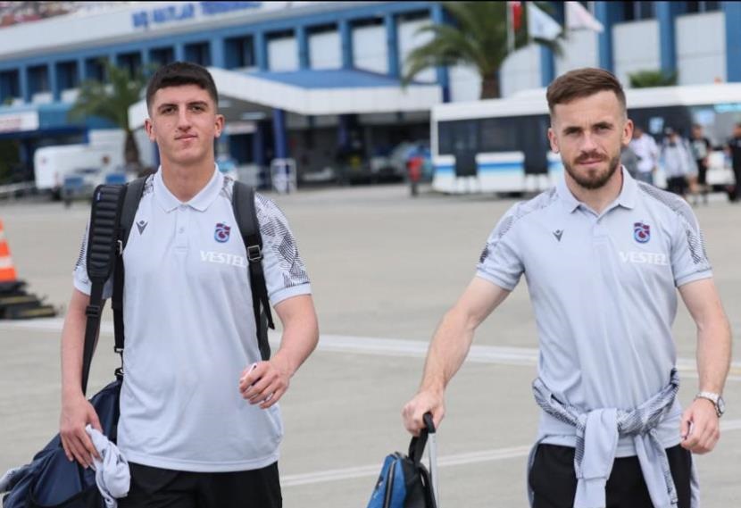 Trabzonspor, Başakşehir maçı için İstanbul’a gitti