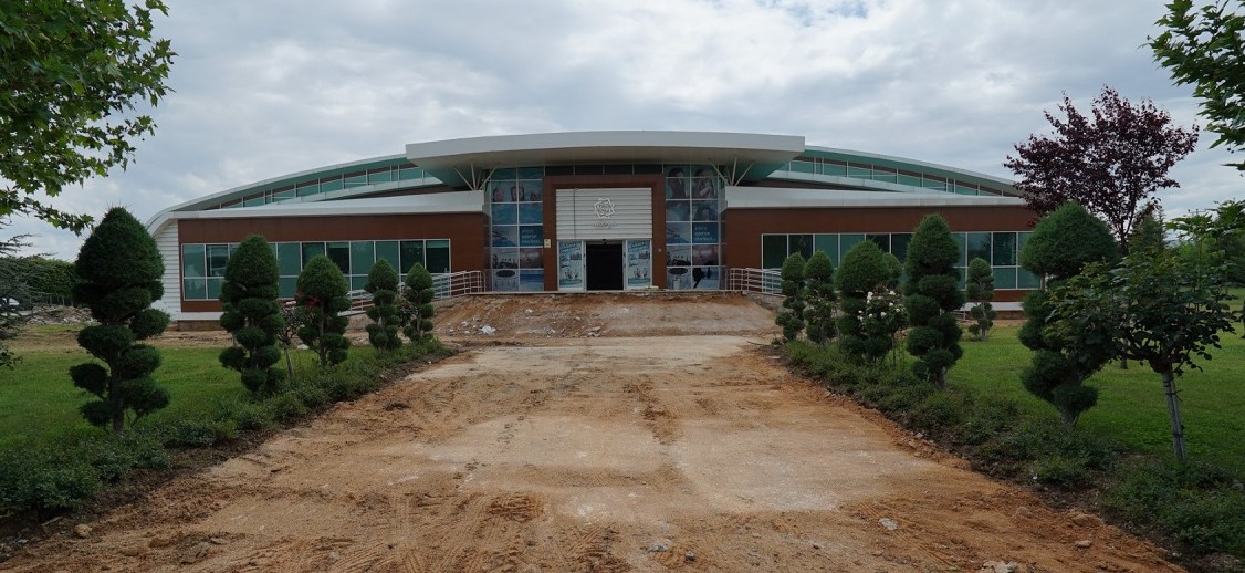 Meram Bu Tesisi Sil Baştan Yeniliyor