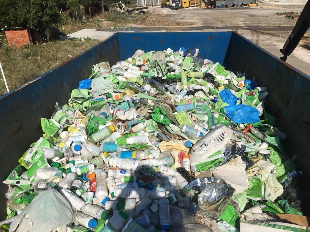 Çanakkale’de 23 bin kilogram boş zirai ilaç ambalaj atığı bertaraf edildi