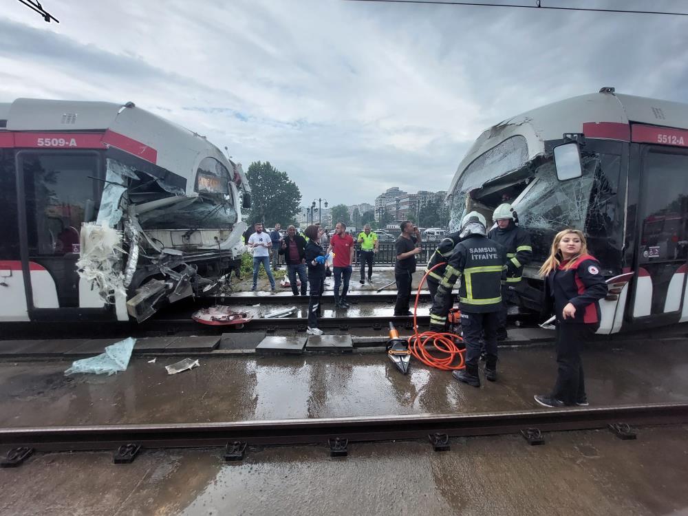 Samsun’da Tramvay Kazası 2'si ağır 26 yaralı