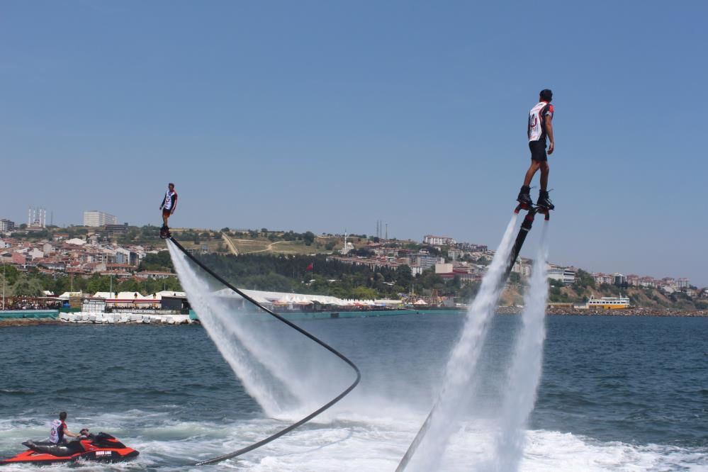 Marmara Denizi'nde muhteşem dans
