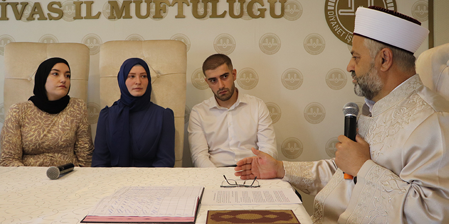 Fransız genç kız, Sivas'ta Müslüman oldu