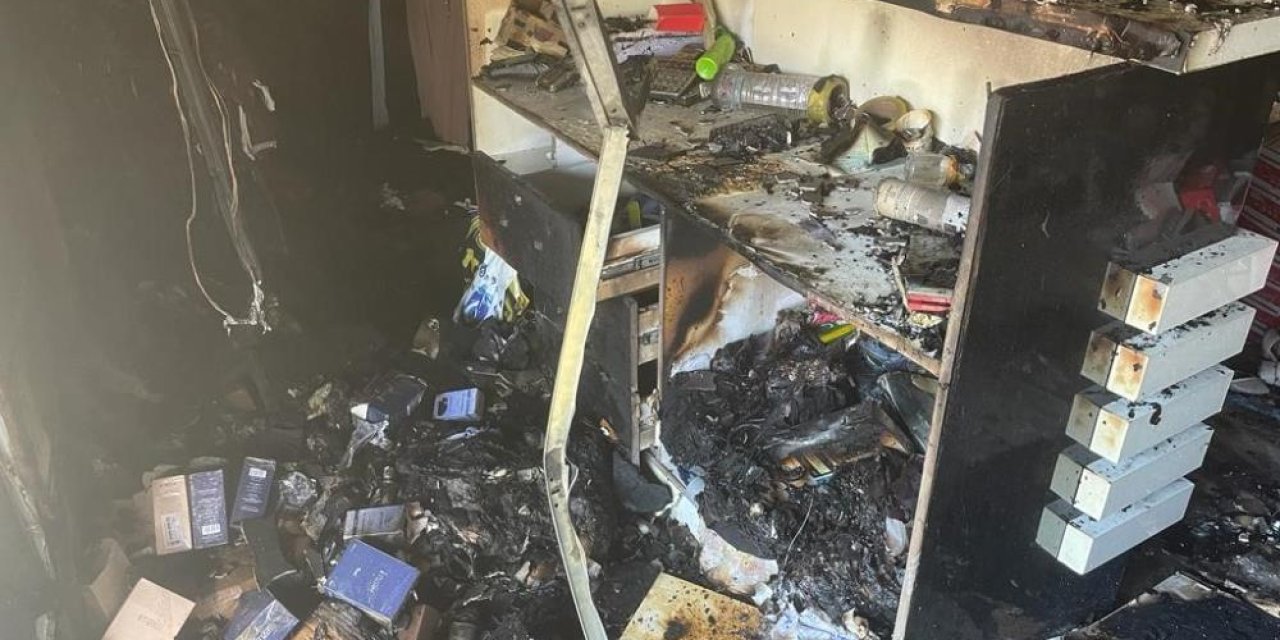 Giyim mağazasında çıkan yangın korkuttu