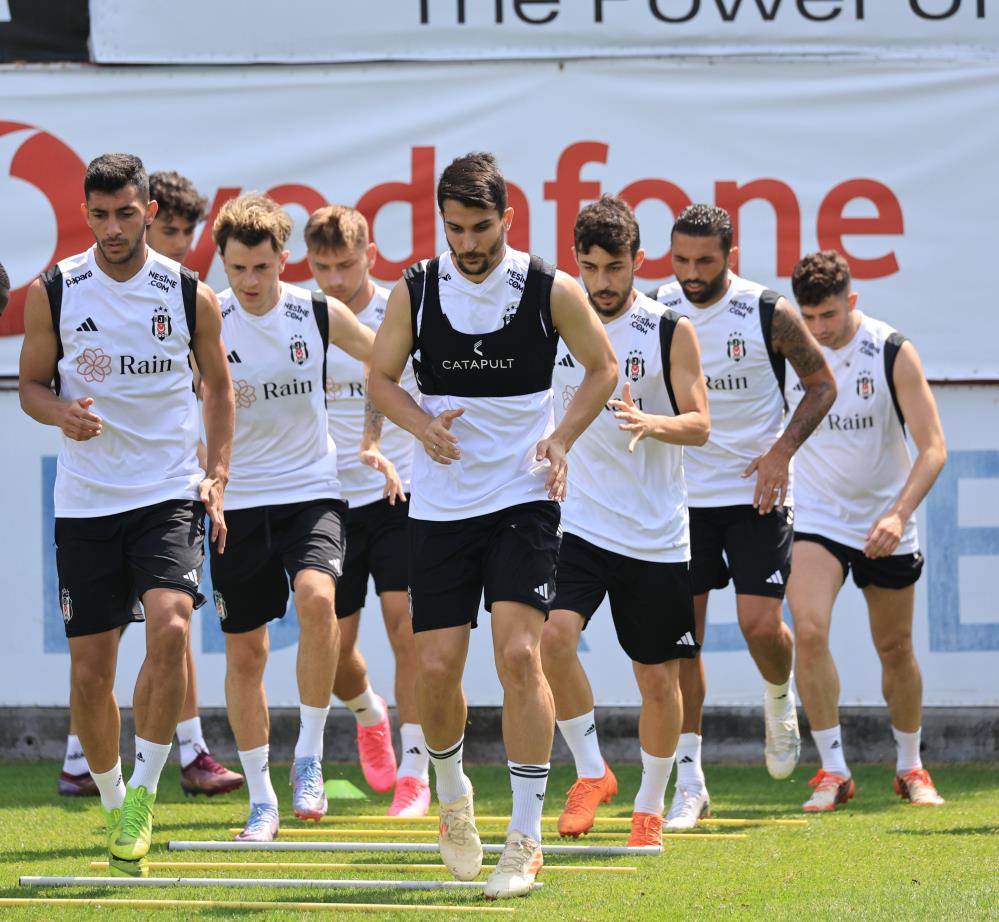 Beşiktaş'ın Yeni Sezon Hazırlıkları Sürüyor