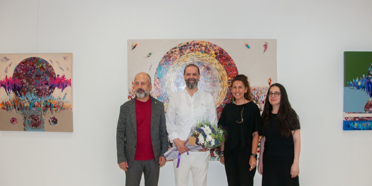 ‘Türkiye Yüzyılı’nın Kahramanları’ Sergisi Sanatseverlerle Buluştu