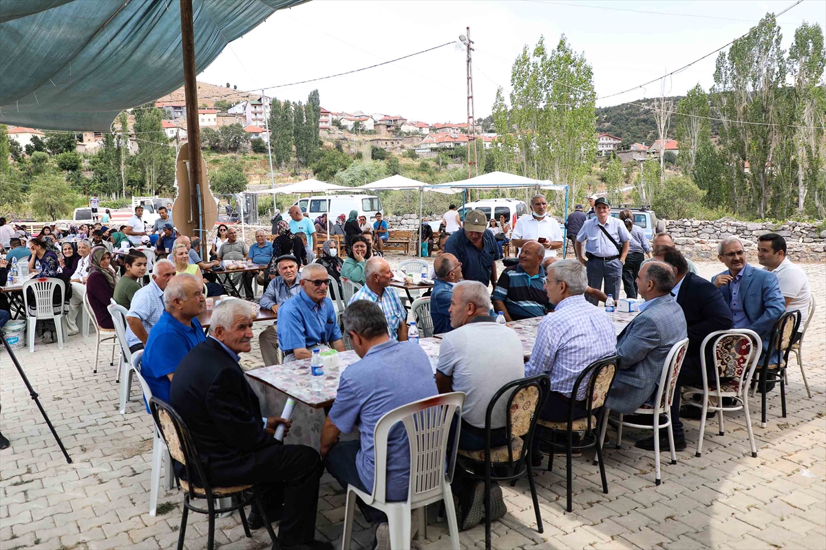 Konya Valisi Özkan, Aşure Etkinliğine Katıldı