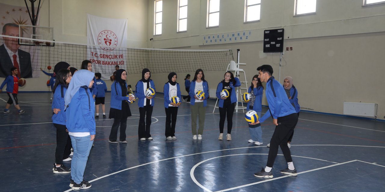 Başkan Altay: “28 İlçemizdeki Yaz Spor Okullarına Katılan Öğrencilerimize Başarılar Diliyorum”