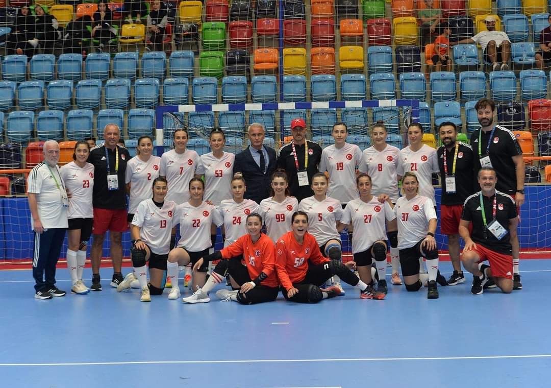 Kadınlar Hentbolda Şampiyon Türkiye