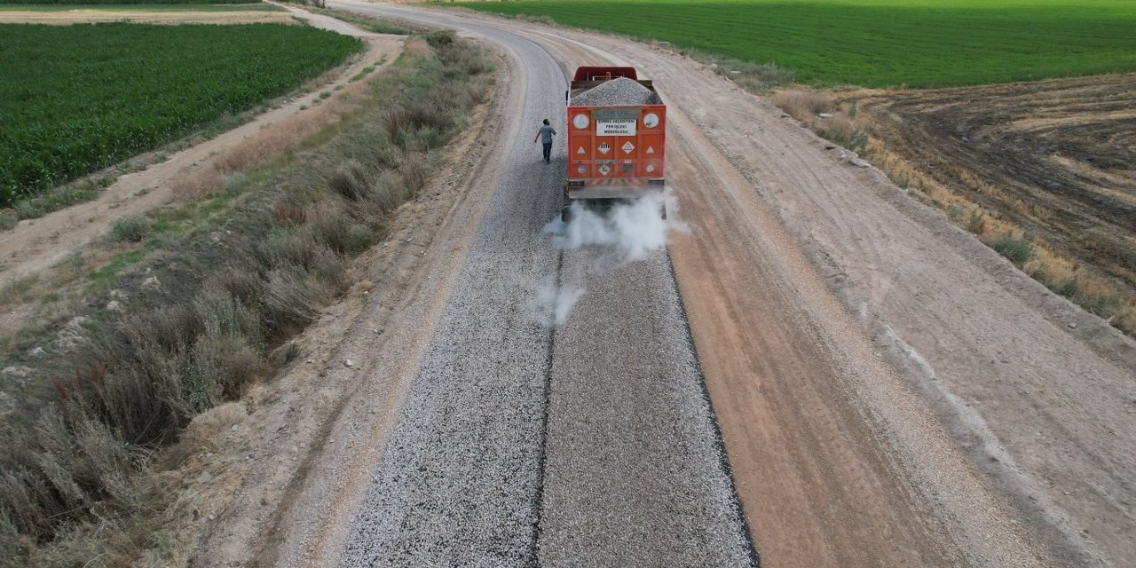 Çumra'da Üstyapı Çalışmaları Devam Ediyor