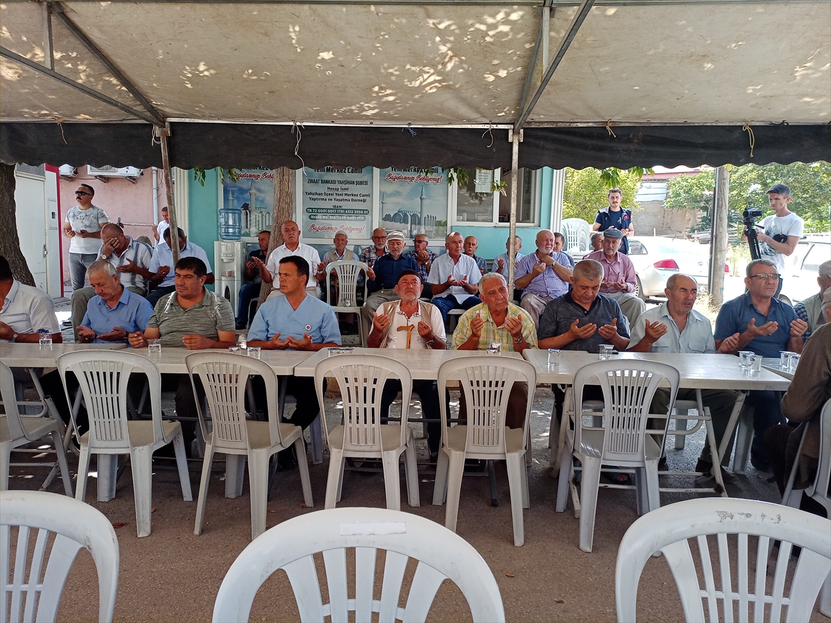 Silahlı Saldırıda Hayatını Kaybeden Dr. Ekrem Karakaya İçin Mevlit Okutuldu